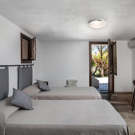 Il Mirto Bed and Breakfast Baja Sardinia Εξωτερικό φωτογραφία