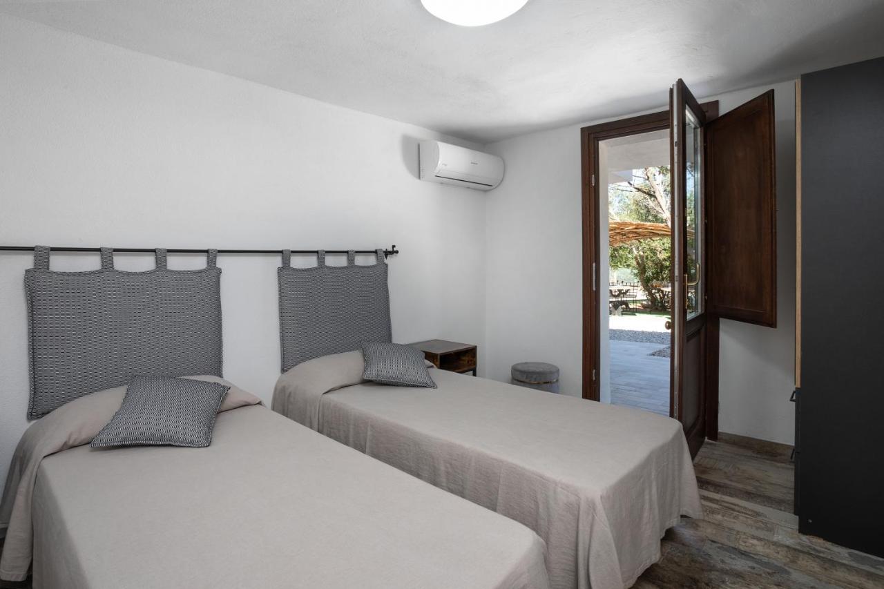 Il Mirto Bed and Breakfast Baja Sardinia Εξωτερικό φωτογραφία