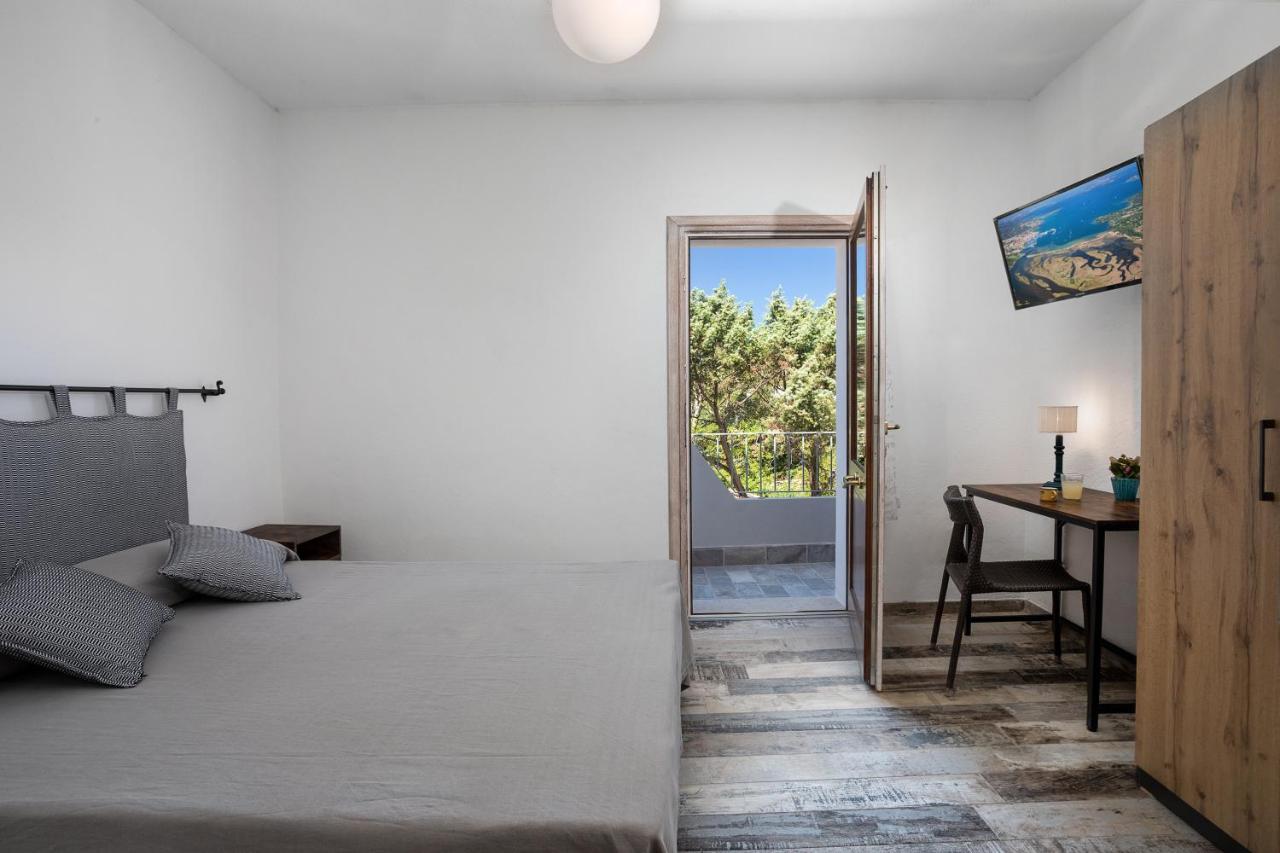 Il Mirto Bed and Breakfast Baja Sardinia Εξωτερικό φωτογραφία